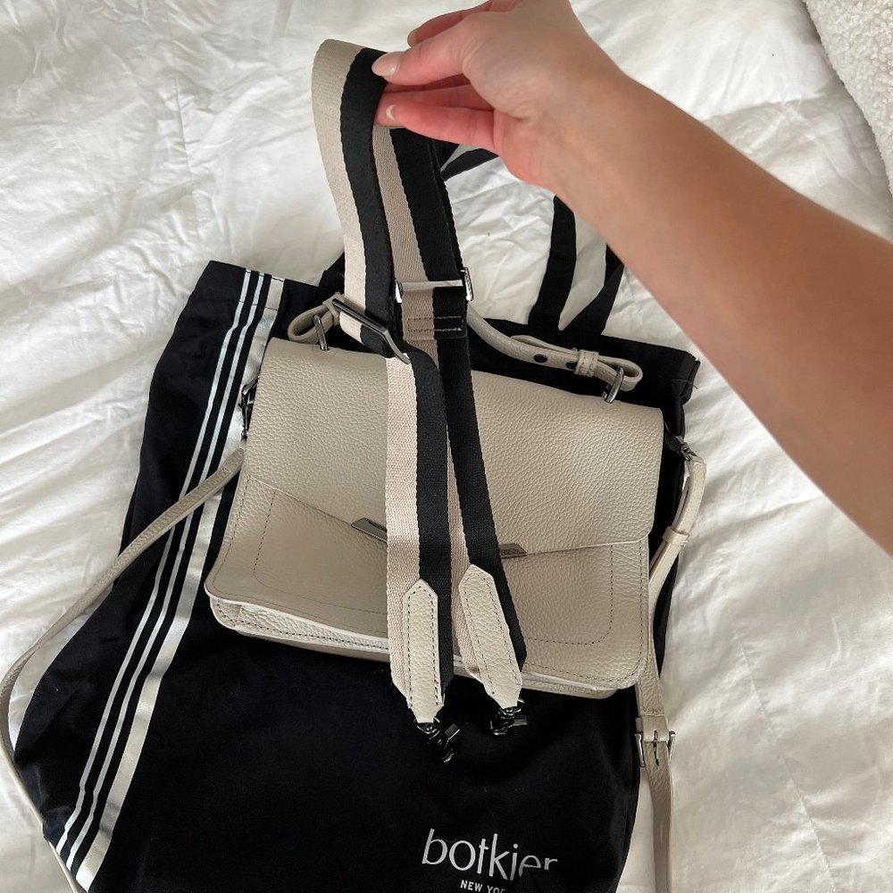 Botkier Cream Handbag - Picture 5 of 5